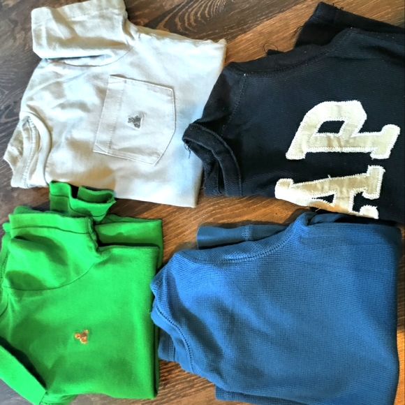 4 Gap shirts for kids size 4 - Picture 5 of 16